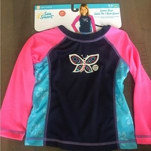 Girls 2t-4t rash guard swim shirt NWT